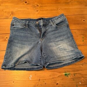 Dear John‎ Blue Jean Shorts Mid-Thigh Casual size 29